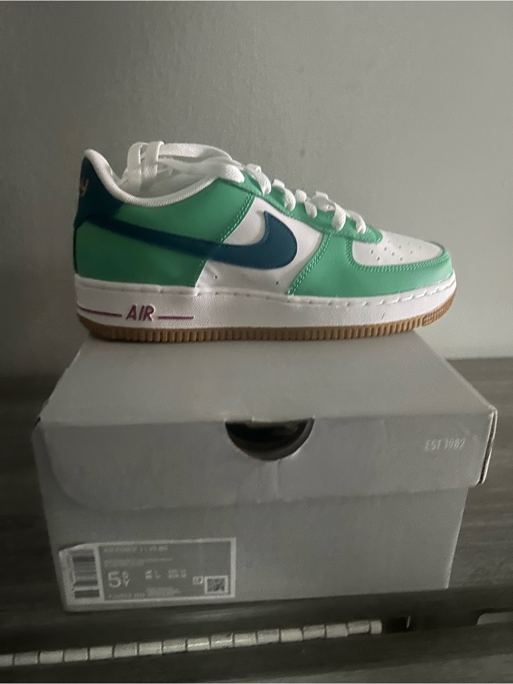 Nike Kids Sneakers White, Green & Blue